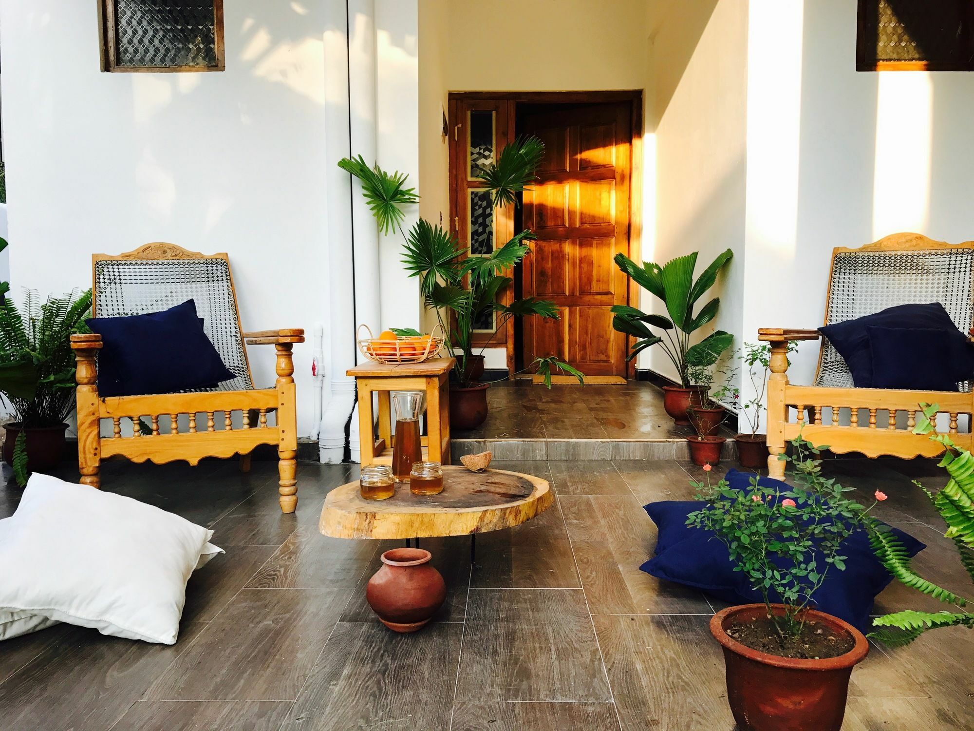 Moxy Bay Arugambay Hotell Arugam Bay Exteriör bild